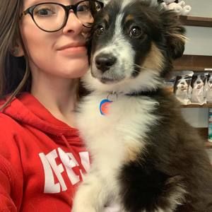 Meet your Posher, Emily